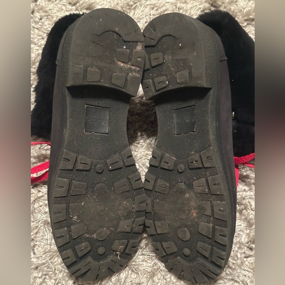 J. Crew Nordic Black Ankle Nubuck Leather Fur Lined Trim & Red Laces Size 9 - Picture 5 of 8